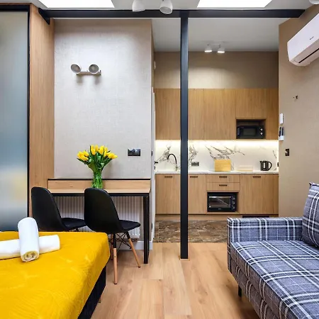Tyzenhauz Comfort *