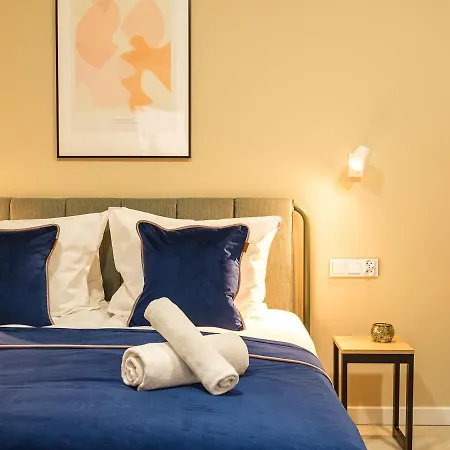 Tyzenhauz Comfort *