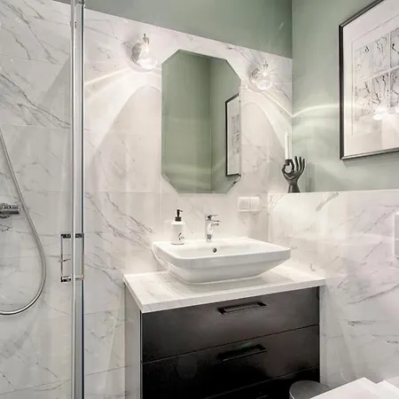 Tyzenhauz Comfort