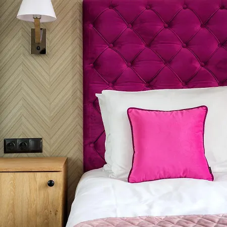 Tyzenhauz Comfort