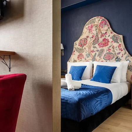 아파트 Tyzenhauz Comfort *