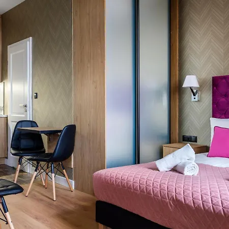 Tyzenhauz Comfort