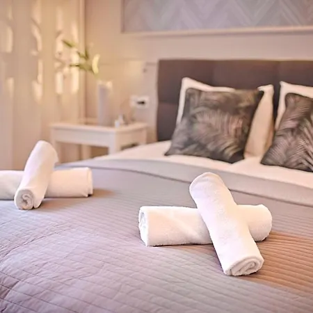 Tyzenhauz Comfort Apartmán