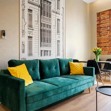 Tyzenhauz Comfort *