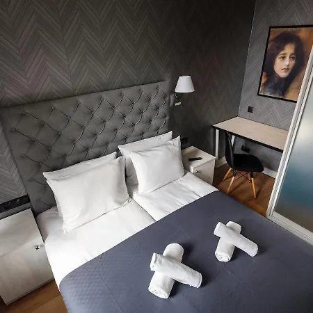 Tyzenhauz Comfort Apartmán *