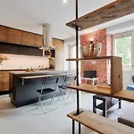 Apartment Tyzenhauz Comfort *